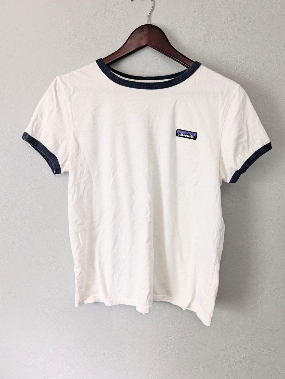 Patagonia Organic Cotton White Navy Blue Trim Ringer Crew Neck Tshirt Medium - Picture 1 of 6
